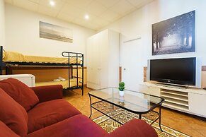 Hotel Carlos V by Viverestays