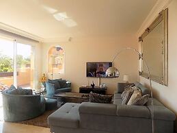 Luxury Penthouse near Puerto Banus