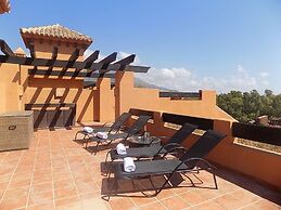 Luxury Penthouse near Puerto Banus