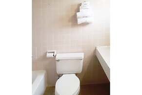 OYO Hotel Kings at Clovis