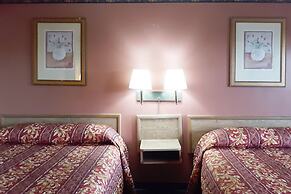 OYO Hotel Kings at Clovis