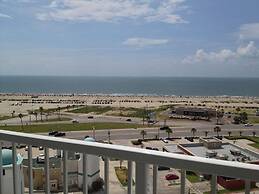 Emerald by the Sea 1012