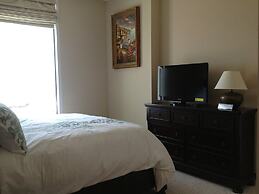 Emerald by the Sea 1012