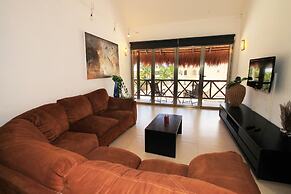 Les Alizes near Beach