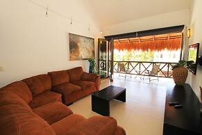 Les Alizes near Beach