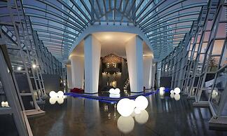 Surfers Paradise Ocean view