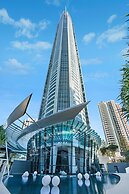 Surfers Paradise Ocean view