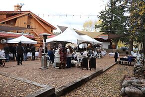 Arrowhead Mountain Lodge