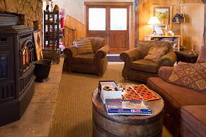 Arrowhead Mountain Lodge