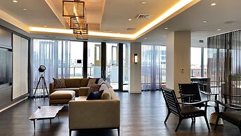 Pelicanstay in Central Square Cambridge