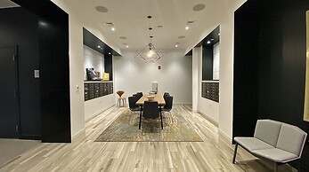 Pelicanstay in Central Square Cambridge