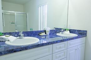 Gorgeous Vacation Ciska 3 Bedroom Home by RedAwning