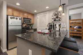 Founders - 4374 2 Bedroom Condo by RedAwning