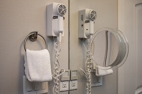 Founders - 4374 2 Bedroom Condo by RedAwning