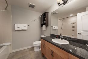 Founders - 4374 2 Bedroom Condo by RedAwning