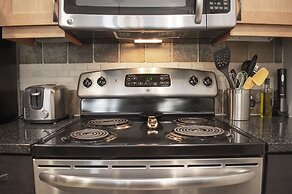 Founders - 4374 2 Bedroom Condo by RedAwning