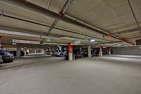 Founders - 4374 2 Bedroom Condo by RedAwning