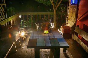 Stone Flower Pension