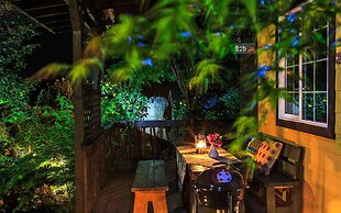 Stone Flower Pension