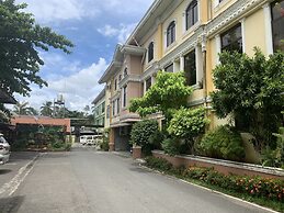 Rufina's Leisure Center