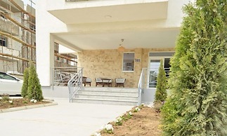 Mykonos Mamaia Boutique Villa Hostel