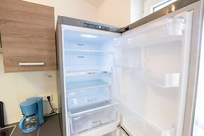Airport 3 Room Apartment