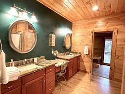 A true log cabin with 360 degree mountain views - Pet and Motorcycle f