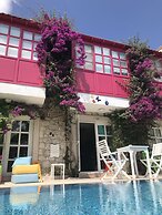 Begonvil Butik Otel by Aliki Alacati