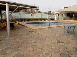 Brentwood Hotel