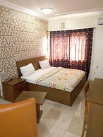 Brentwood Hotel