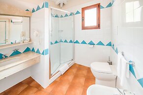 Marina Torre Navarrese Resort