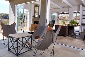 White Light The Rooms - Adults Only