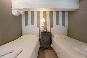 Casa Velluti Deluxe by Mmega