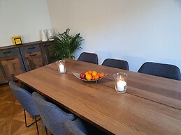 Central Graz Apartments by Paymán Club