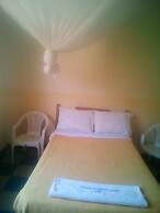 Chania Tourist Lodge