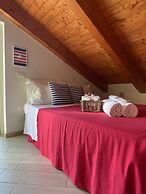 Lucky House e Il Mare in Mansarda