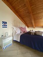 Lucky House e Il Mare in Mansarda