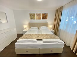 Steiner Residences Vorgartenstrasse