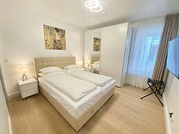 Steiner Residences Vorgartenstrasse