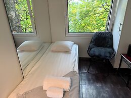 Treetop Spa Hangout & Hotel