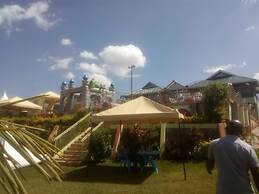 Flo Garden Resort