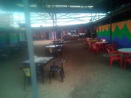 Highway Breeze Restaurant