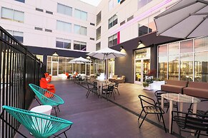 Aloft by Marriott Reno-Tahoe International Airport