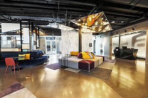 Aloft by Marriott Reno-Tahoe International Airport