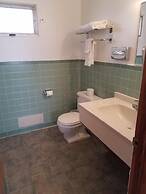 Raine Motel