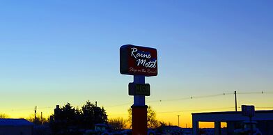 Raine Motel