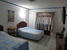 Hotel Rio Colima