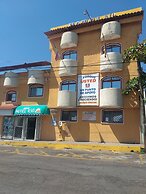 Hotel Rio Colima