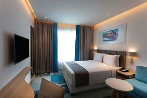 Holiday Inn Express & Suites Bengaluru Old Madras Road by IHG