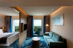 Holiday Inn Express & Suites Bengaluru Old Madras Road by IHG